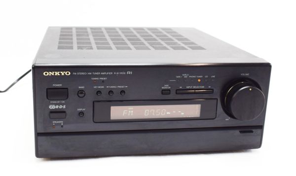 ONKYO, FM Stereo AM Tuner Amplifier R811 RDS , 241882