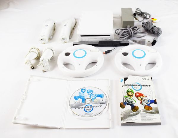 NINTENDO WII Modell: RVL101(EUR) Disc: Mario Kart WII 251075