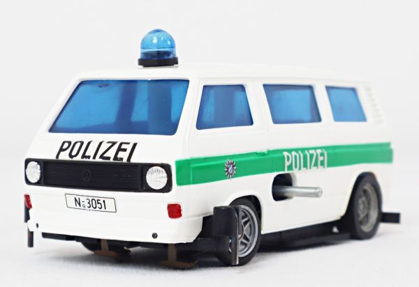 CARRERA Servo 140 Polizei VW BUS T3 Hindernisfahrzeug, 251346