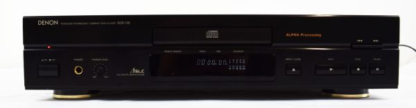 DENON PCM Audio Technology CD Player DCD 735 250878
