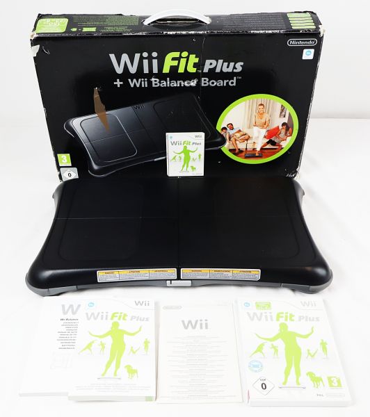 Nintendo WII FIT PLUS WII Balance Board Model RVL021 251527
