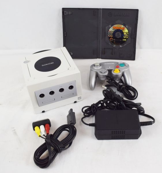 NINTENDO Came Cube Pearl 1x Controller 1 Spiel Model DOL101EUR4 241971