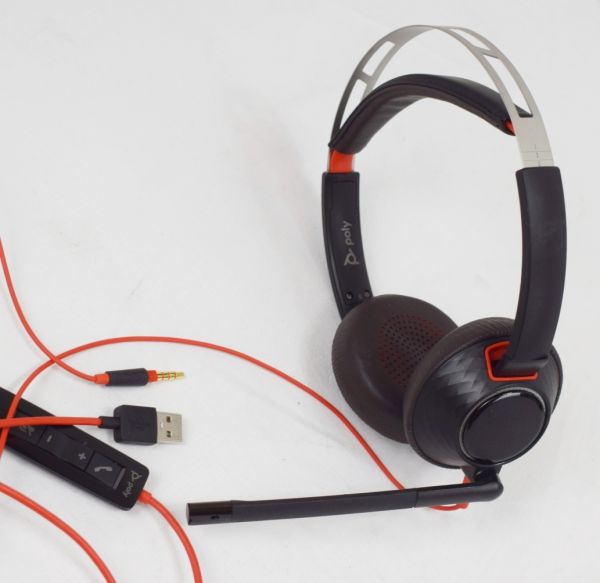 PLANTRONICS Poly Blackwire Headset 5200 Series Modell C5220 mit Schutzhülle 250302