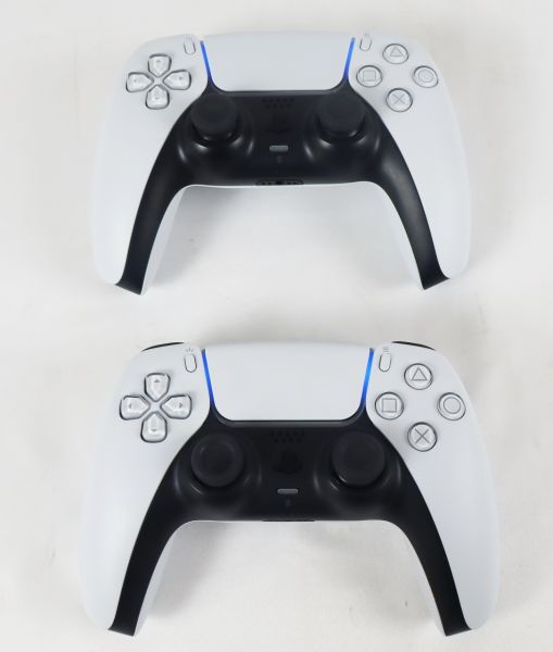 SONY 2x Playstation 5 Controller ungeprüft Model CFIZCT1W 251133