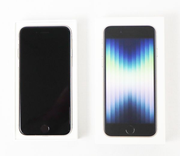Apple iPhone SE 2022 64 GB Polarstern ohne Simlock Akkukapazität 100%, 251260