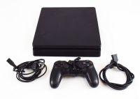 SONY Playstation 4 SLIM Modell: CUH2216B 251030