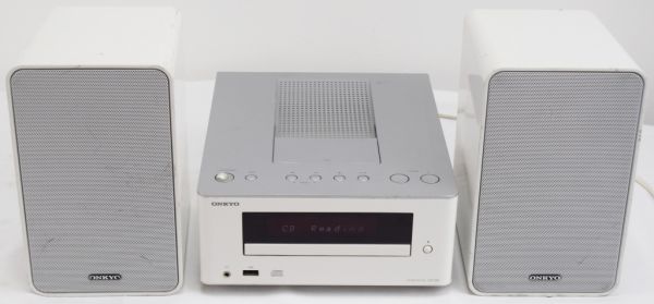 ONKYO CD Receiver + 2 Boxen CR 245 251316