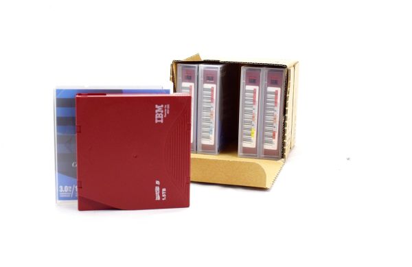 1x5 IBM Ultrium 1,5/3TB Magnetbänder Karton 5Stk., 240415