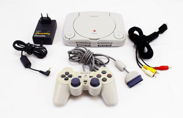 SONY Playstation ONE Modell: SCPH102 250869