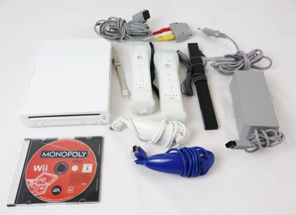 Nintendo WII 2x Controller Monopoly Model RVL001EUR 251283